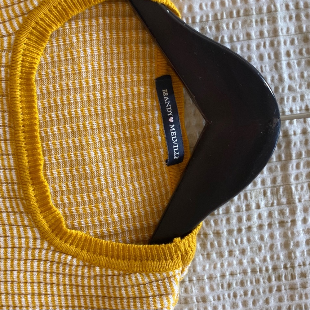 ❌SOLD❌ Brandy Melville Yellow Knit Top - Picture 6 of 10